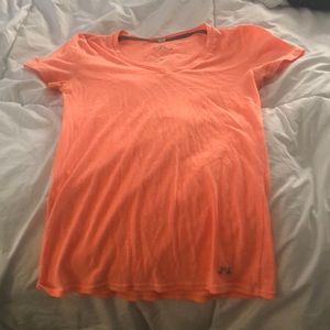 Under Armour T-shirt